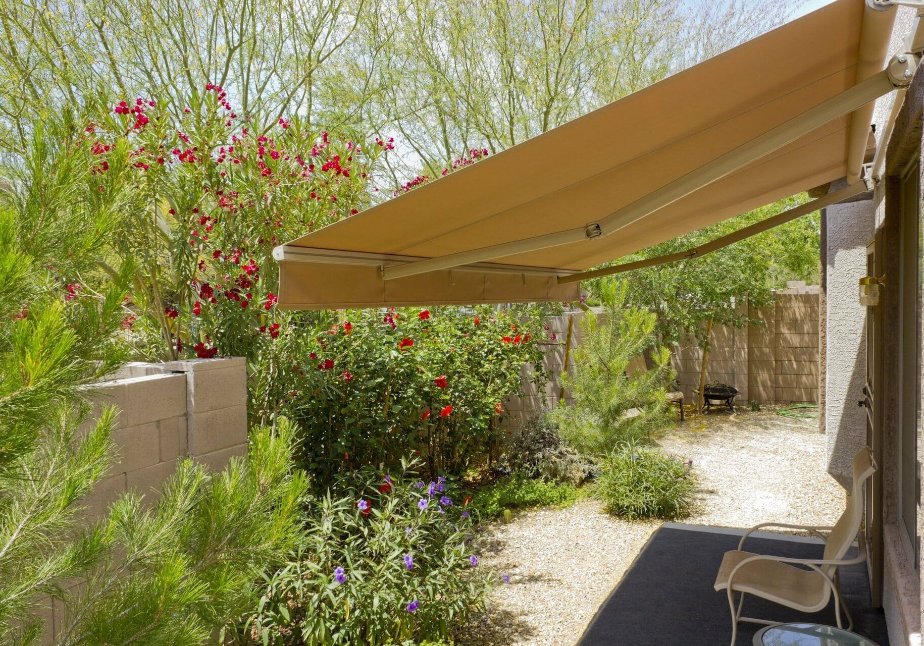 Cách chọn mái hiên nhôm?