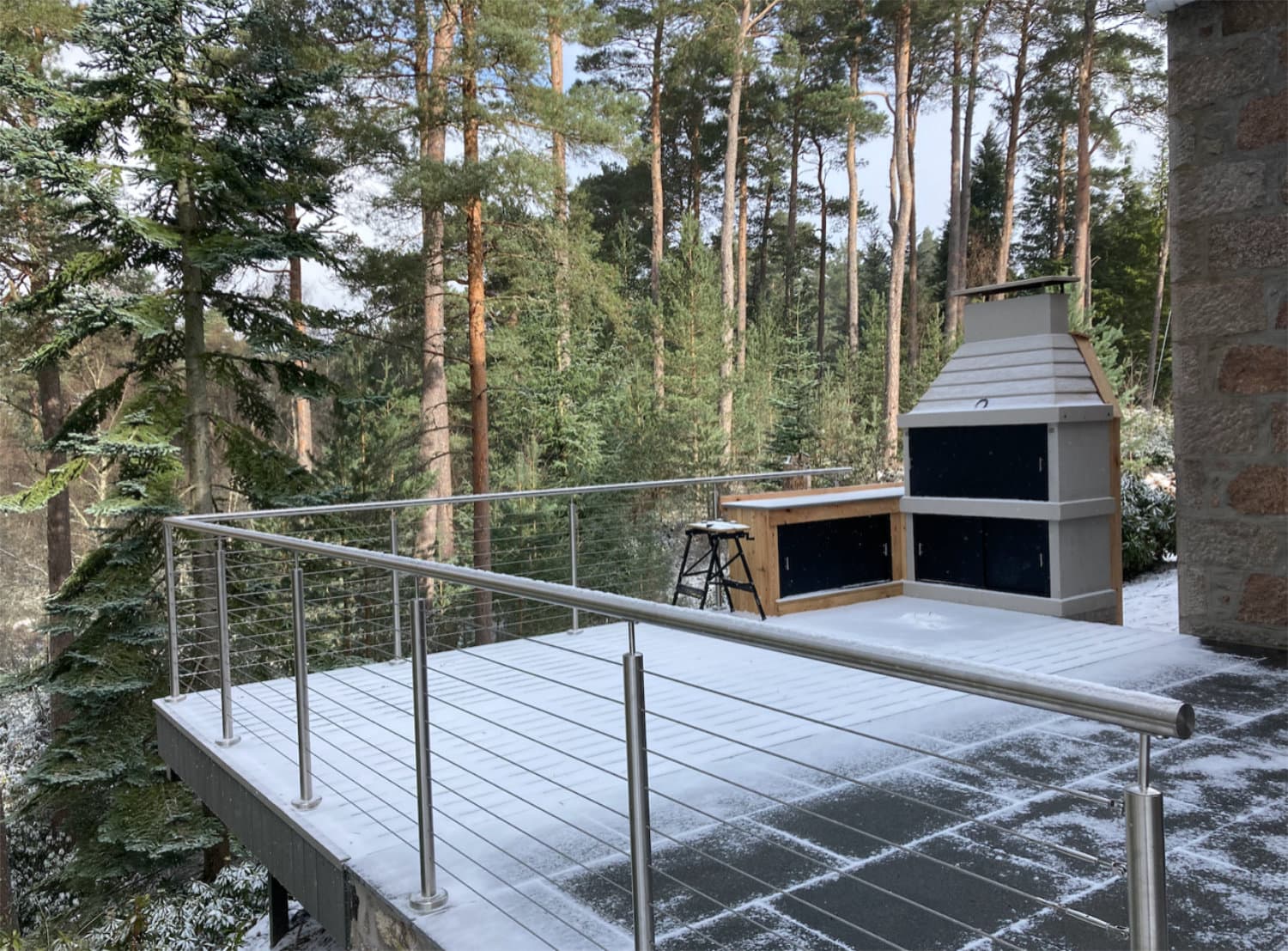 Cách lắp đặt lan can cáp boong？